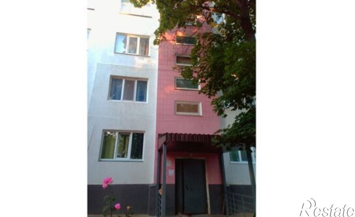 2-комн квартира Армянск, Железнодорожная улица, 2