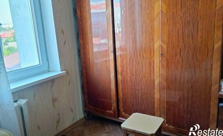 3-комн квартира Симферополь, улица 1-й Конной Армии, 74
