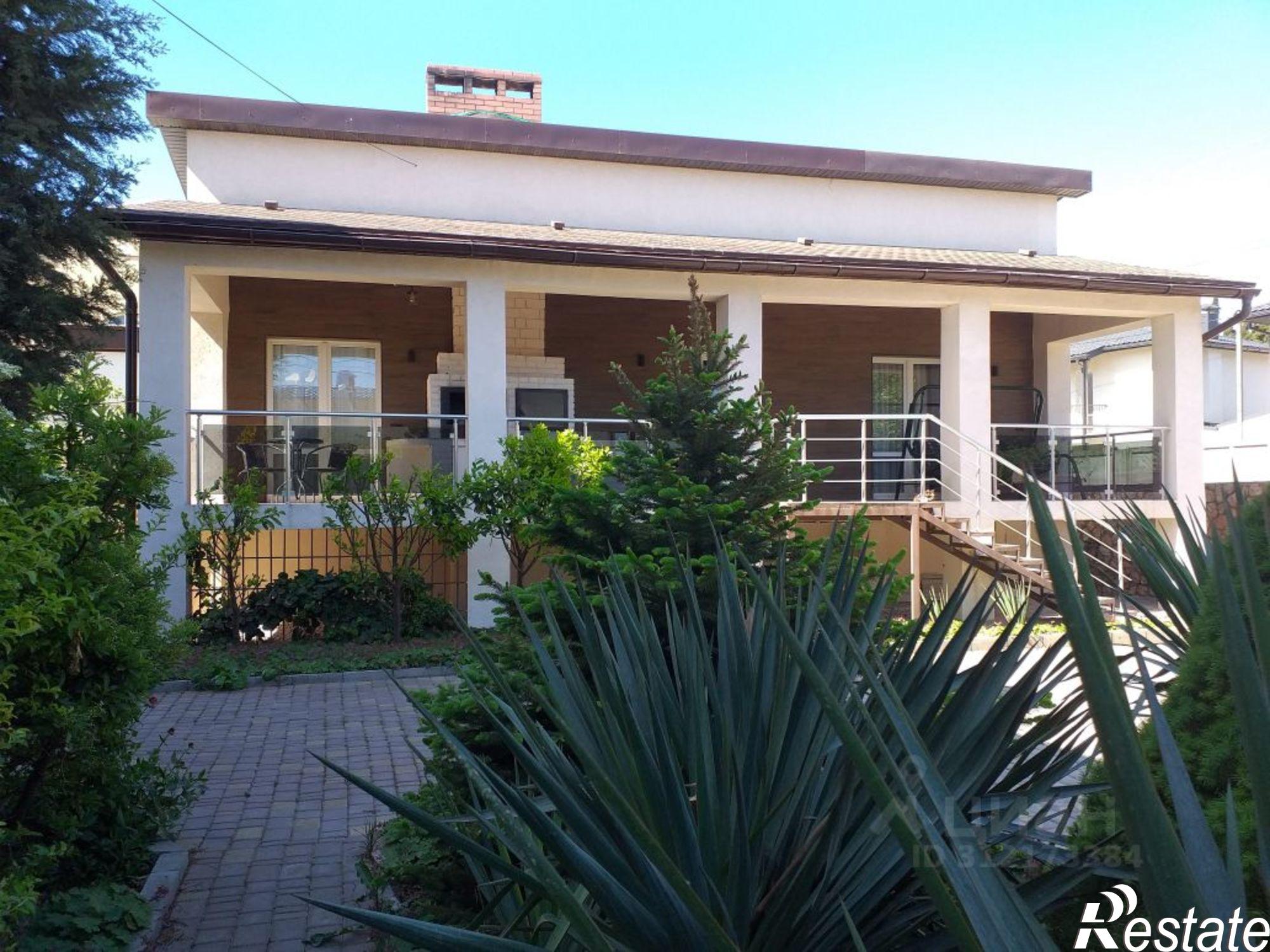 Купить дачу, дом, коттедж за 42 000 000 рублей на ул Военных Строителей, 31/31
