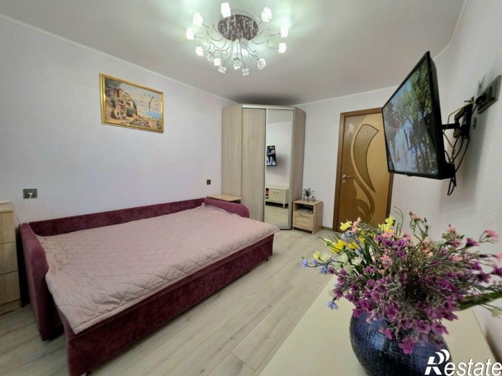 2-комн квартира ул Вакуленчука, 21,  д. 21