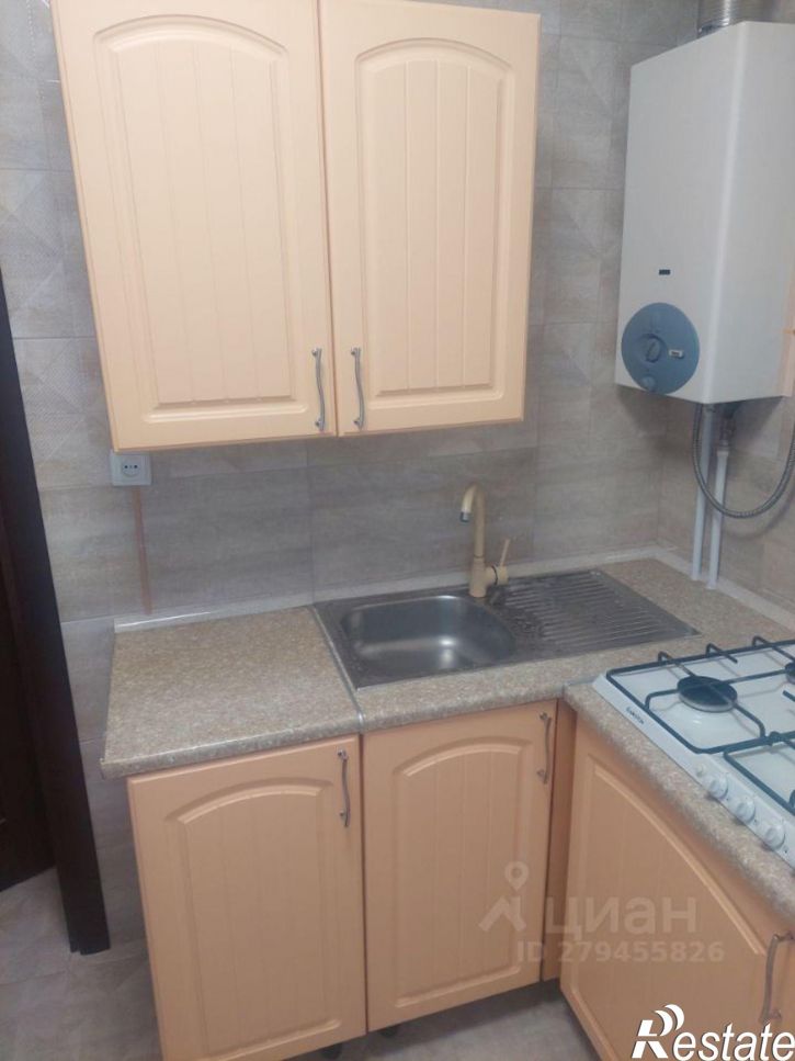 2-комн квартира пр-кт Победы, 52,  д. 52