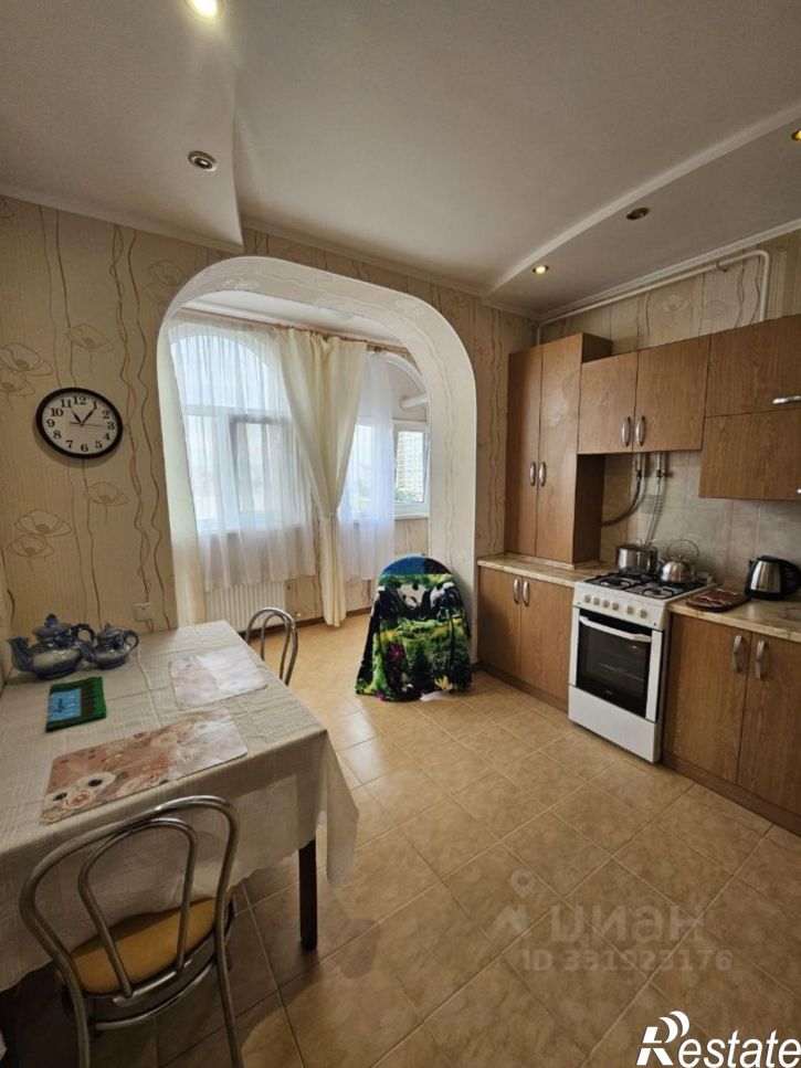 1-комн квартира Античный пр-кт, 52,  д. 52