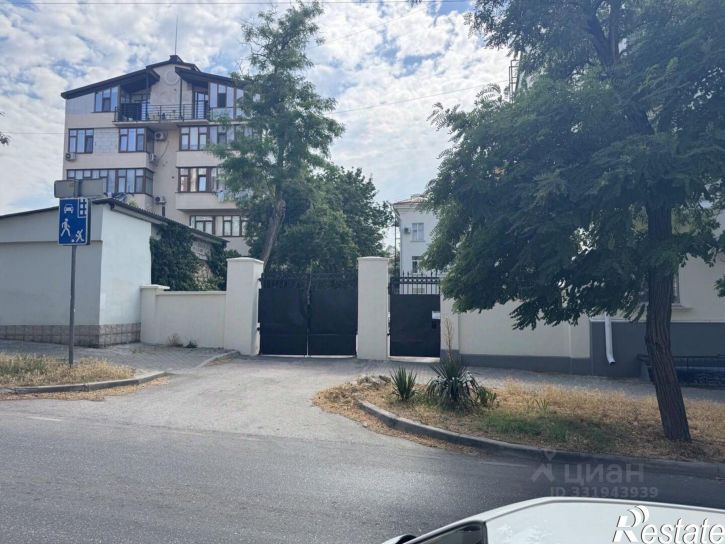 2-комн квартира ул Керченская, 3,  д. 3