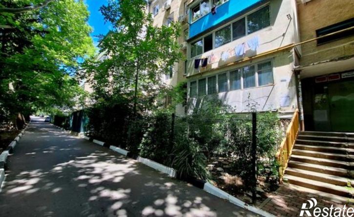 2-комн квартира Ялта, улица Кривошты, 25