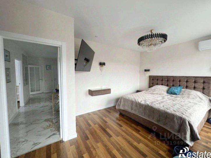 3-комн квартира Феодосия г., Грина ул., 43