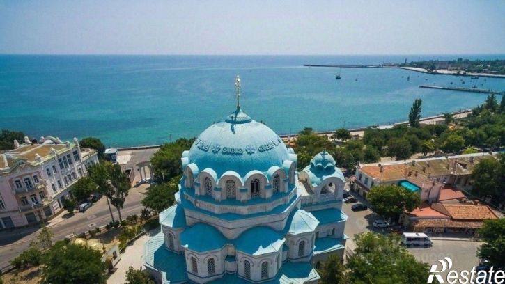 3-комн квартира Крым республика, улица им.Тучина, 1/2