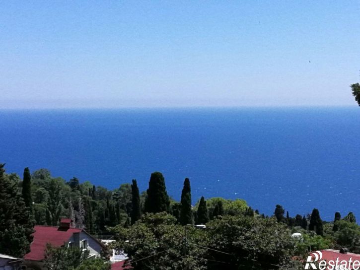 4-комн квартира Алупка