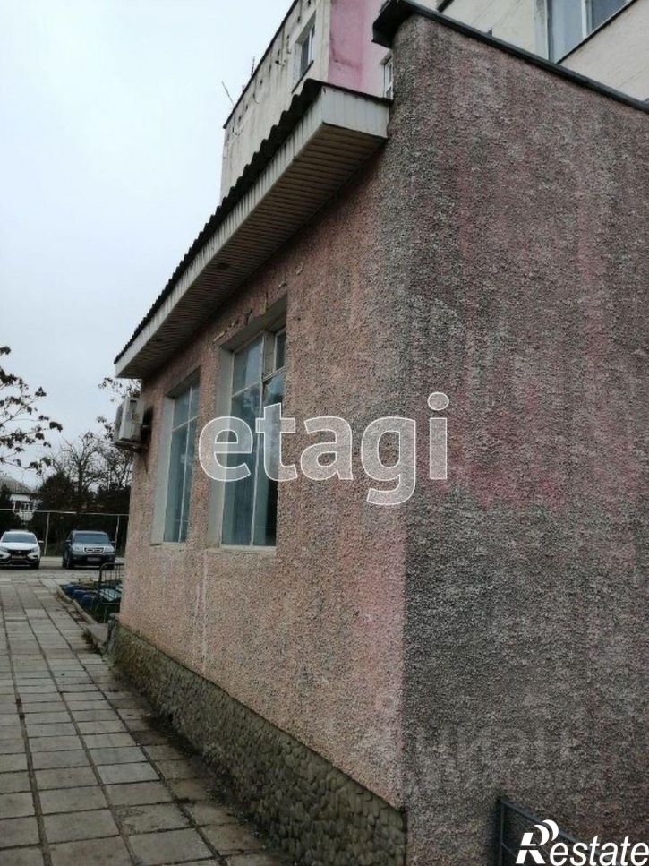 3-комн квартира Сакский район, село Червоное