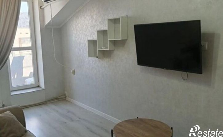 2-комн квартира Севастополь, улица Александра Маринеско, 11