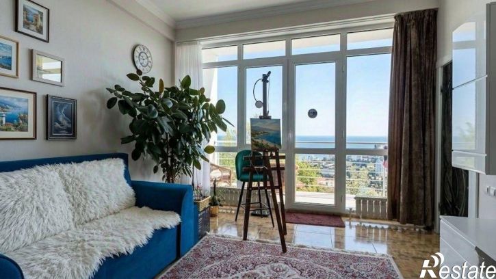 3-комн квартира Ялта, улица Щорса, 42к1