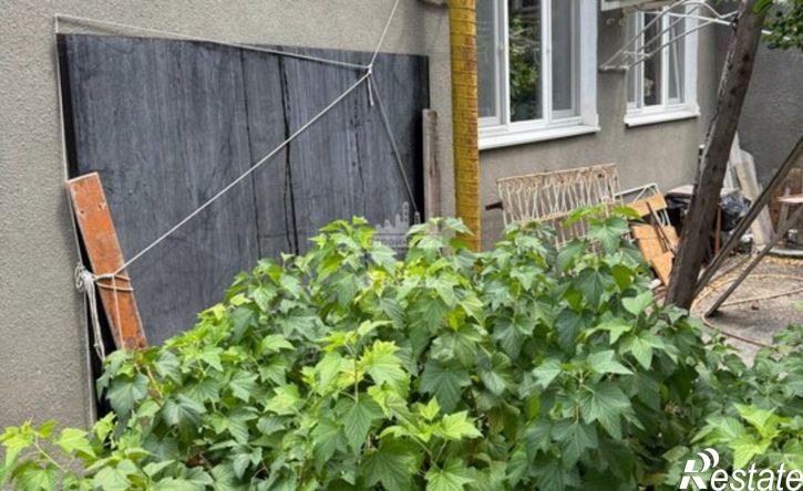 3-комн квартира Керчь, Госпитальная улица, 35