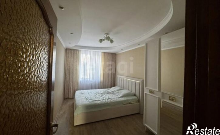 3-комн квартира Евпатория, улица 9 Мая, 96