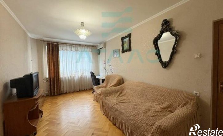 2-комн квартира Ялта, улица Вергасова, 1