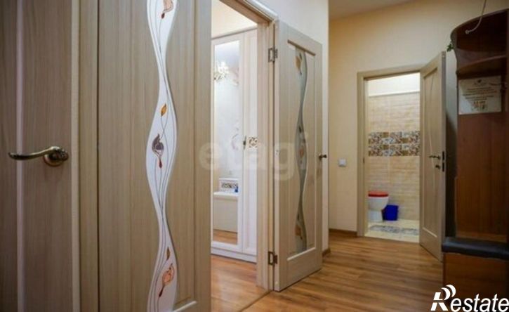 2-комн квартира Севастополь, улица Адмирала Октябрьского, 8