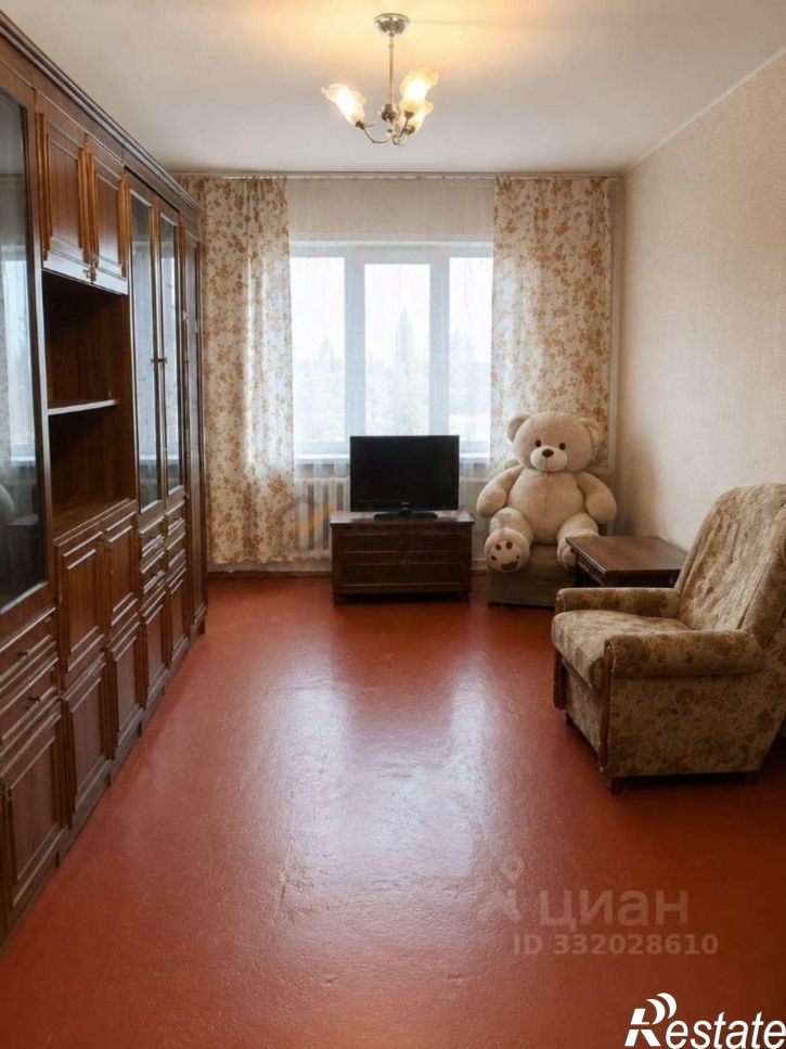 3-комн квартира Залесская ул,дом 83