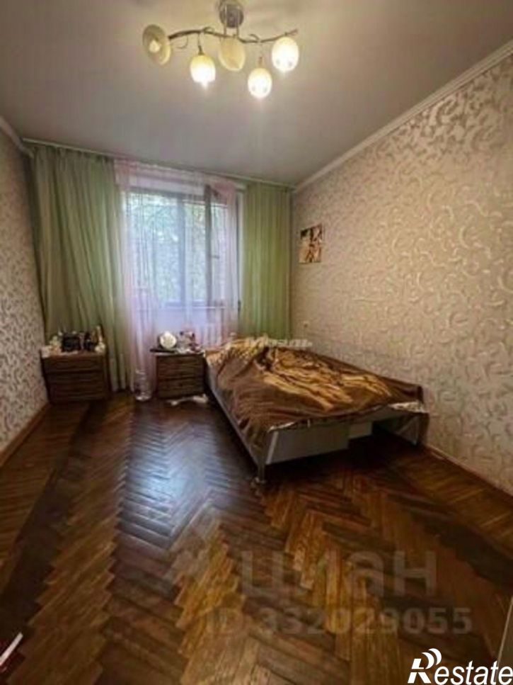 3-комн квартира Симферополь г., Декабристов ул., д.14/28