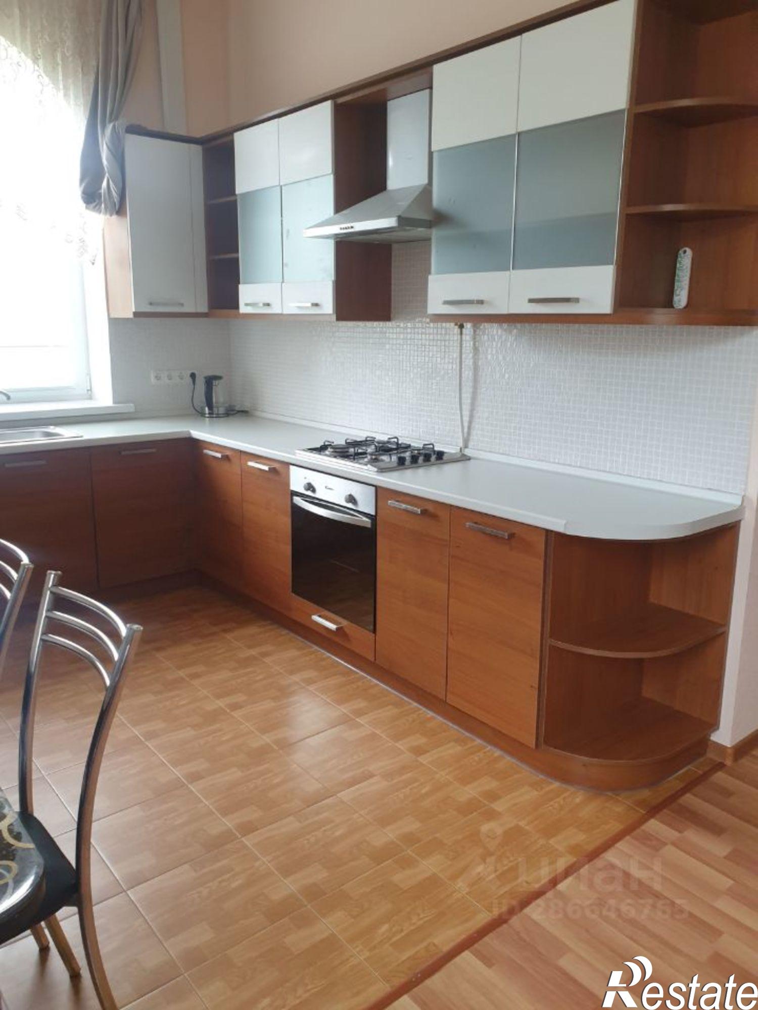 Сдать дачу, дом, коттедж за 100 000 рублей на ул Парковая