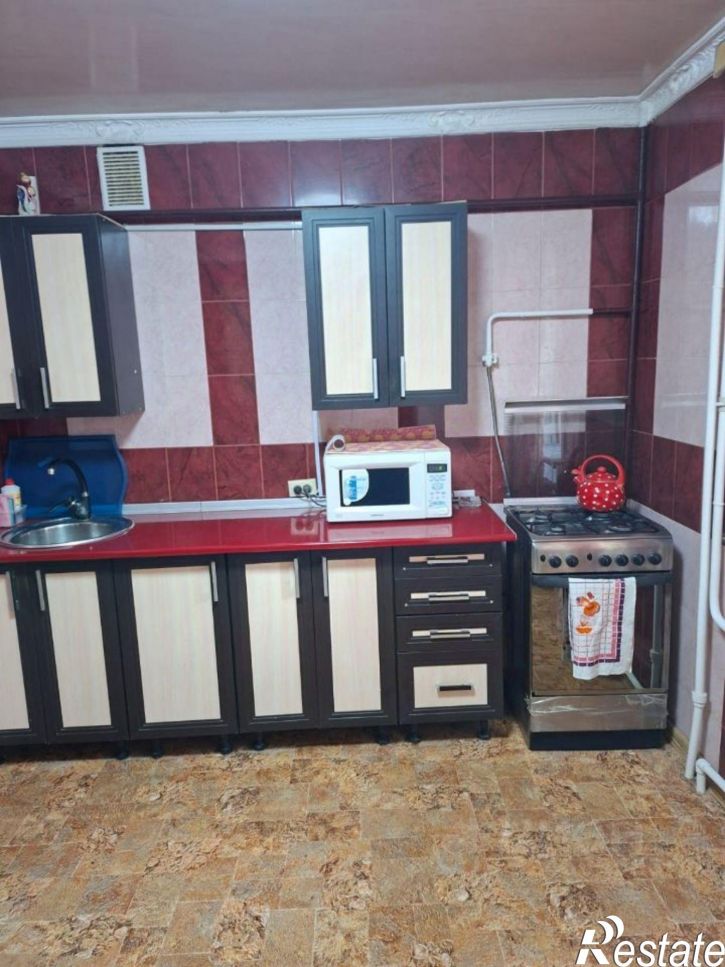 2-комн квартира пр-кт Героев Сталинграда, 60,  д. 60