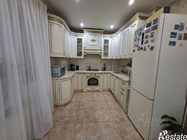 4-комн квартира пр-кт Победы, 44г,  д. 44г