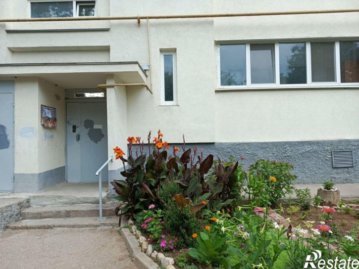 2-комн квартира пр-кт Октябрьской революции, 23,  д. 23