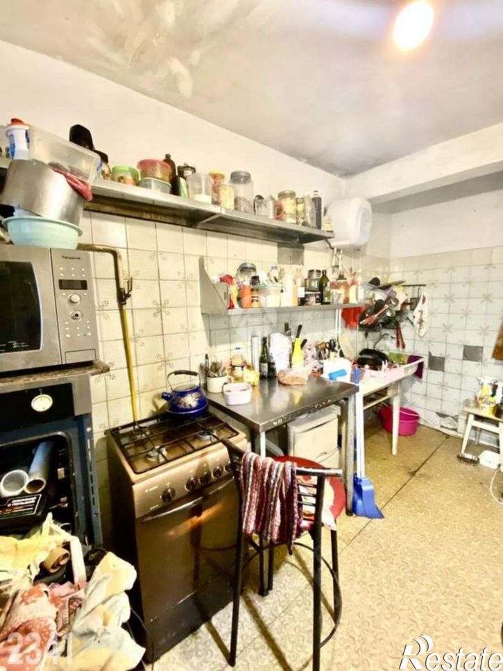 3-комн квартира ул Адмирала Юмашева, 13,  д. 13