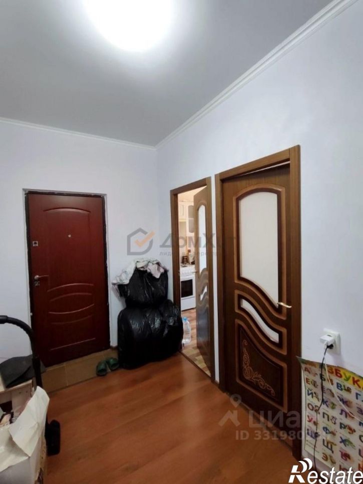 1-комн квартира Нестерова ул,дом 32