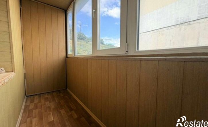 3-комн квартира Симферополь, Кечкеметская улица, 94А