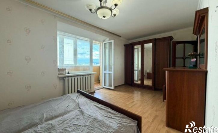 3-комн квартира Симферополь, Кечкеметская улица, 94А