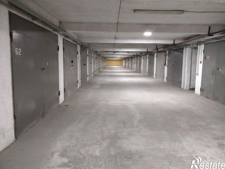 Гараж/парковка Евпатория, проспект Ленина