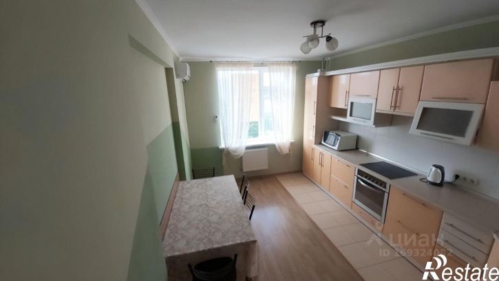 4-комн квартира Евпатория, улица Дёмышева, 125А