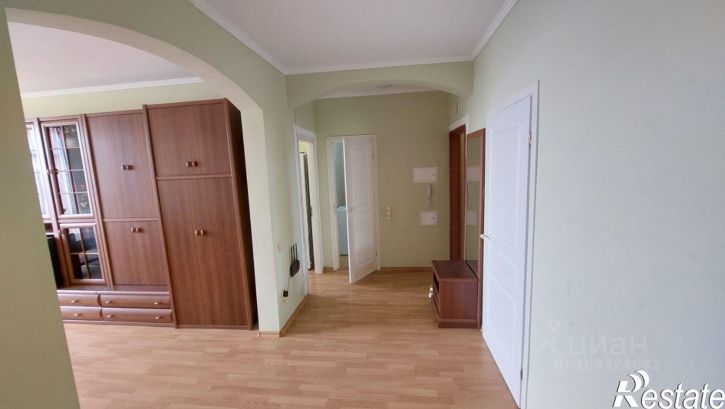 4-комн квартира Евпатория, улица Дёмышева, 125А