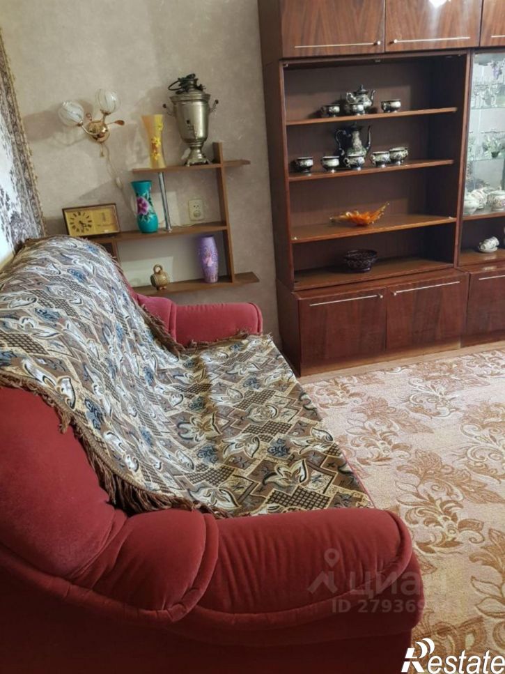 3-комн квартира Керчь, улица Орджоникидзе, 124