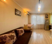 3-комн, 56кв м, этаж 4/5 пр-кт Кирова, 14а