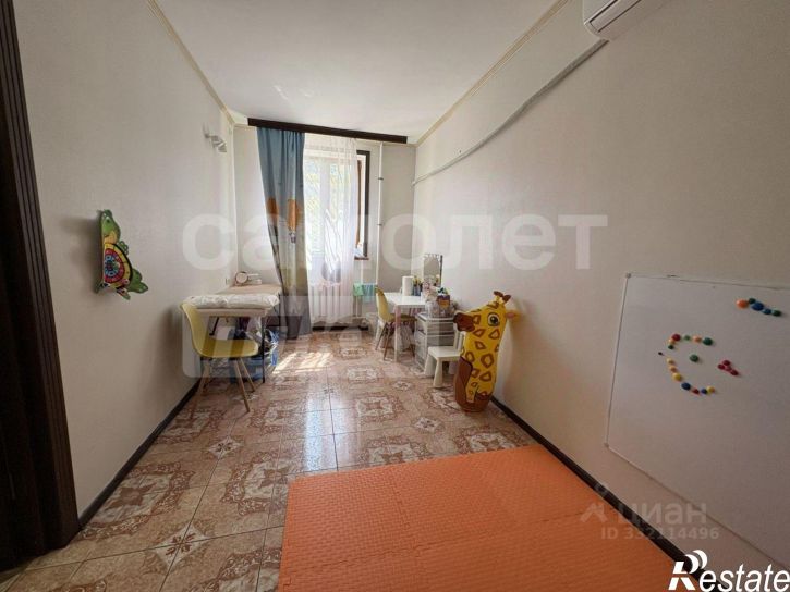 5-комн квартира ул Адмирала Юмашева, 24,  д. 24