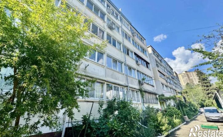 2-комн квартира Ялта, улица Горького, 16