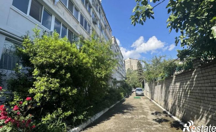2-комн квартира Ялта, улица Горького, 16
