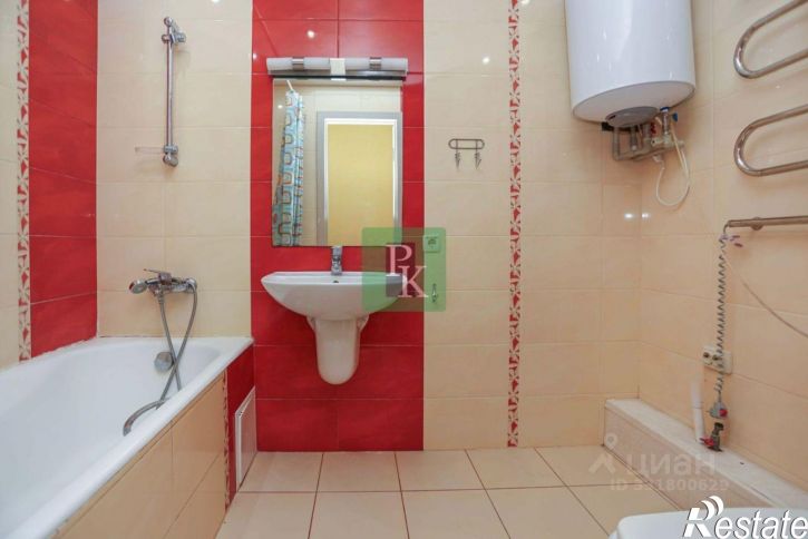 2-комн квартира проспект Генерала Острякова, д 127