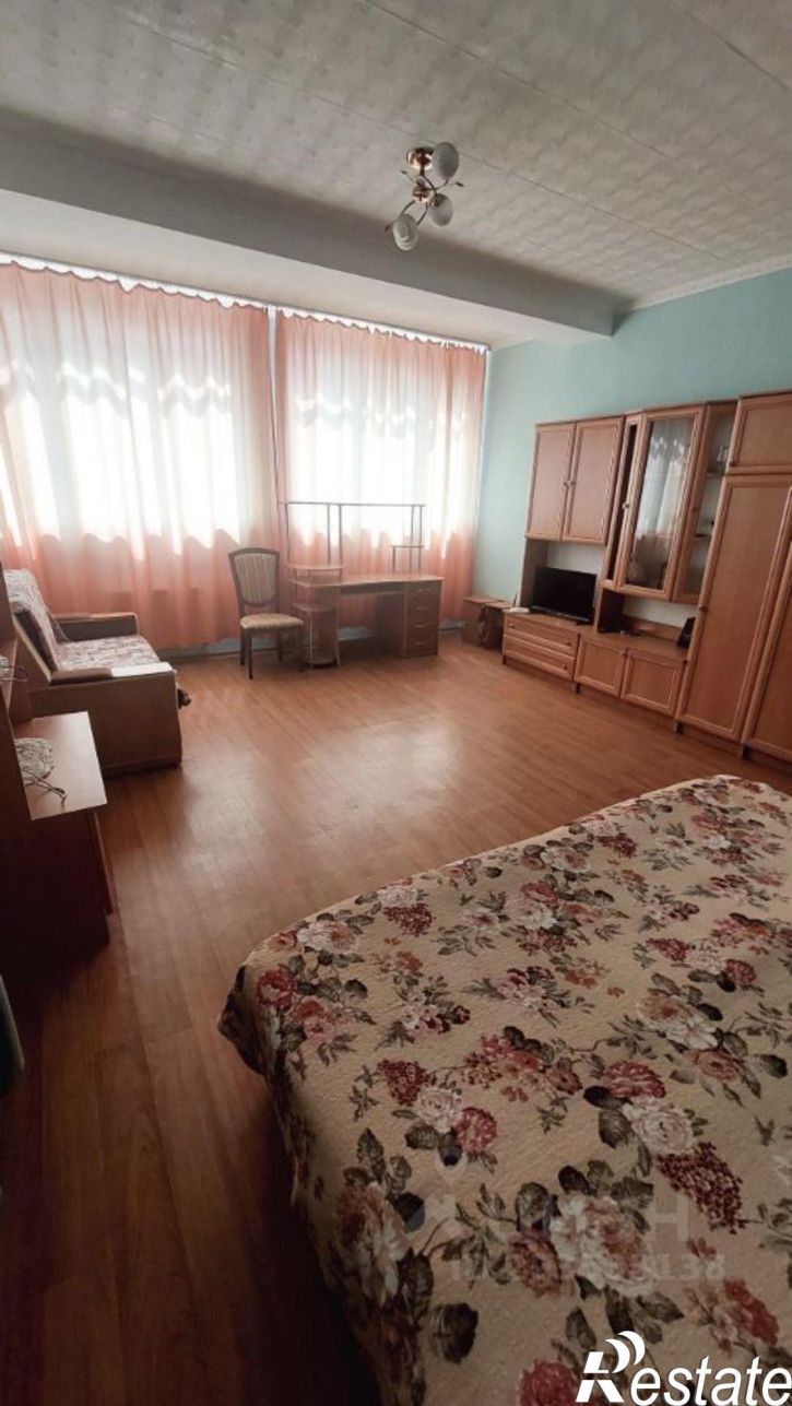 1-комн квартира Античный пр-кт, 70,  д. 70