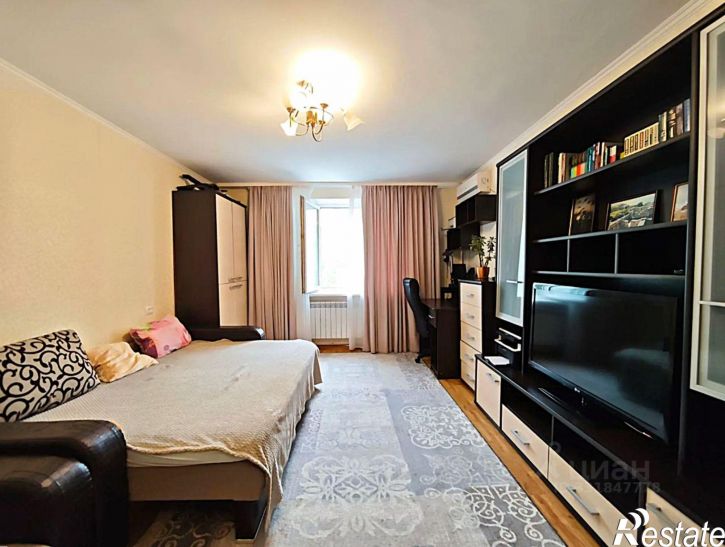 2-комн квартира пр-кт Героев Сталинграда, 62,  д. 62