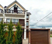 4-комн, 140кв м, этаж 1/3 ул Никанорова, 5