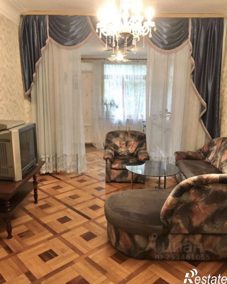 3-комн квартира ул Большая Морская, 50,  д. 50