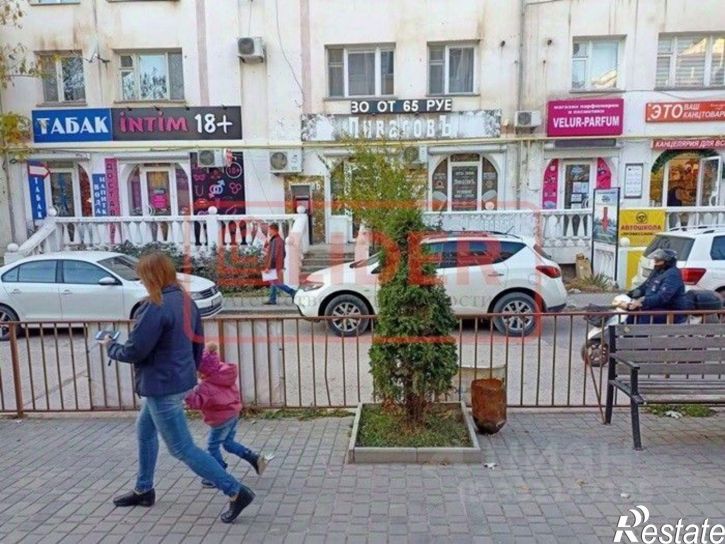 Торговое помещение пр-кт Октябрьской революции, 42,  д. 42