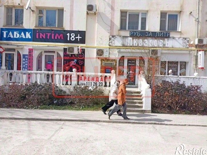 Торговое помещение пр-кт Октябрьской революции, 42,  д. 42