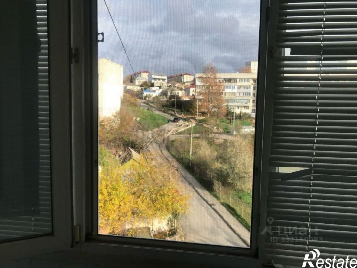 2-комн квартира ул Сладкова, 20,  д. 20
