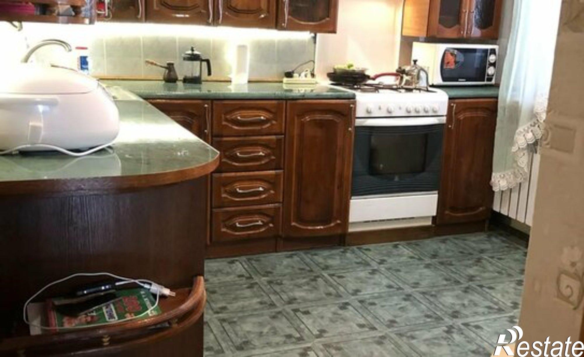 Купить квартиру за 12 250 000 рублей на ул Героев Бреста, 44