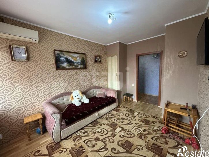 3-комн квартира ул Иванищева, 15,  д. 15