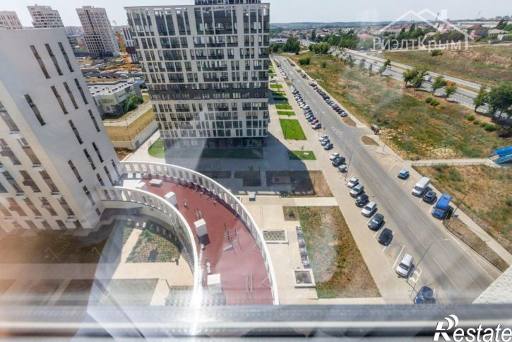 2-комн квартира пр-кт Александра Суворова, д 101