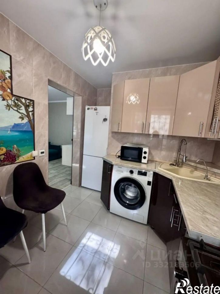 3-комн квартира Симферополь, улица Лескова, 64