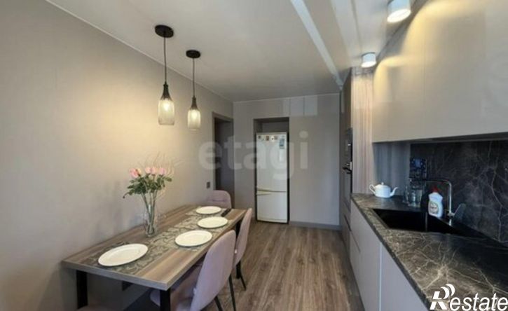 3-комн квартира Севастополь, проспект Победы, 57