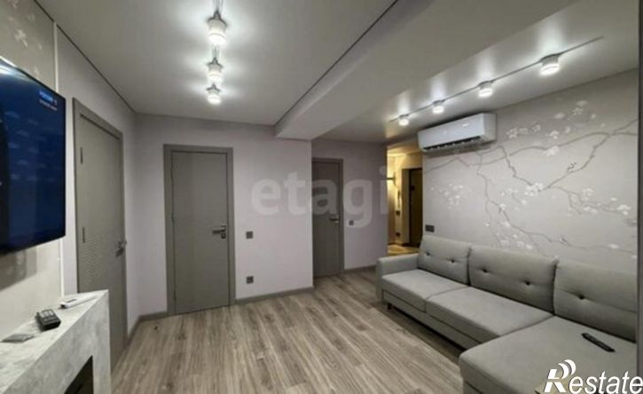 3-комн квартира Севастополь, проспект Победы, 57